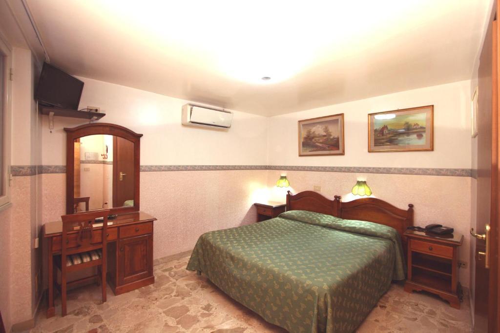 Hotel Cortese Palermo Pokój zdjęcie